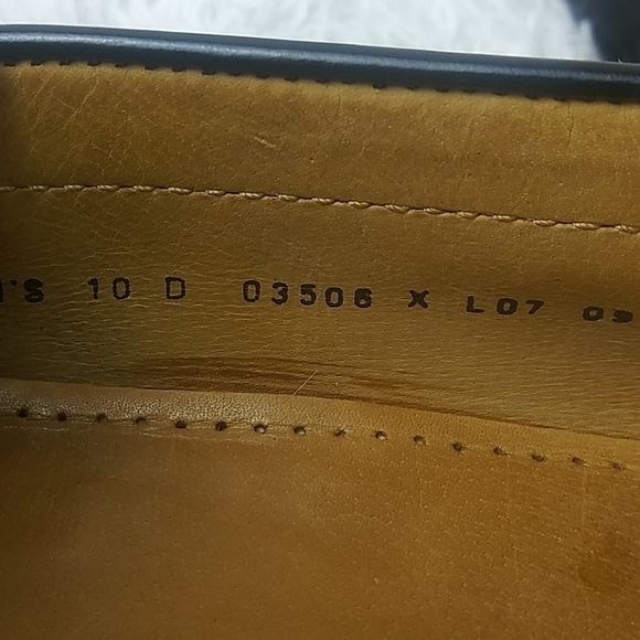 Cole Hann Black Genuine Leather Tassel Upper Almond Toe Slip On Loafer Shoe - Picture 8 of 13